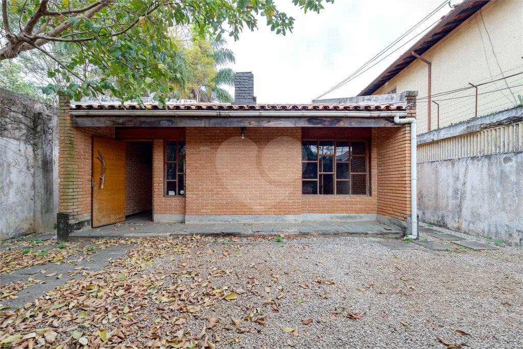 Casa Térrea à venda com 4 quartos, sendo 1 suíte, em Brooklin, São Paulo, SP