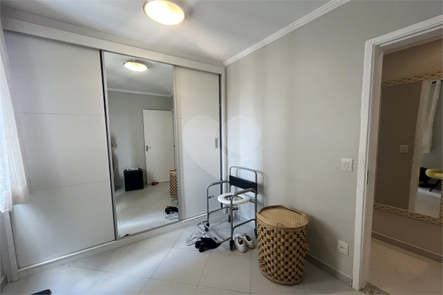 Apartamento à venda com 2 quartos em Vila Paiva, São Paulo, SP