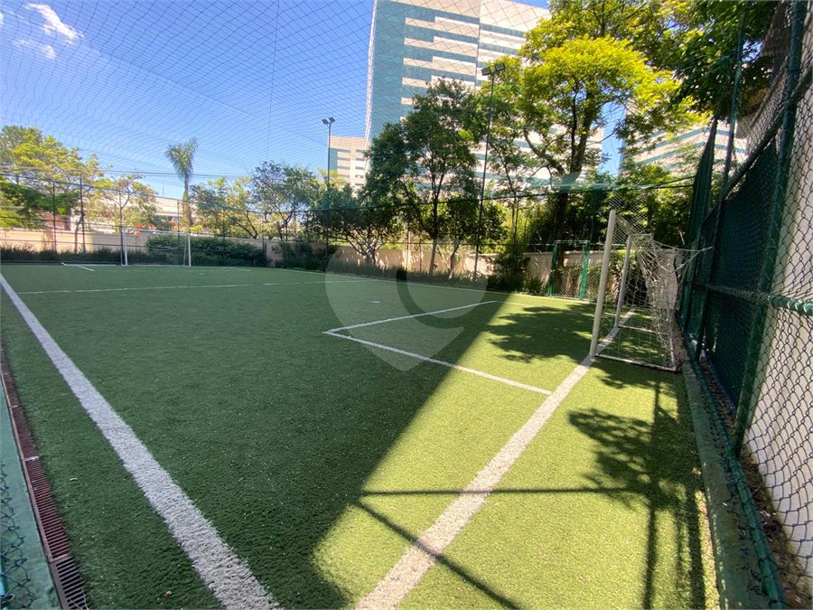 Apartamento à venda com 3 suítes em Jardim Marajoara, São Paulo, SP