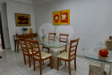 Casa à venda com 3 quartos, sendo 1 suíte,  em Alto Ipiranga, Mogi das Cruzes, SP