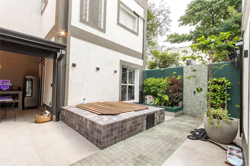 Casa à venda com 4 suítes em Cidade Monções, São Paulo, SP