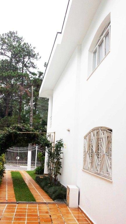 Sobrado à venda com 3 quartos, sendo 2 suítes, em Jardim Marajoara, São Paulo, SP
