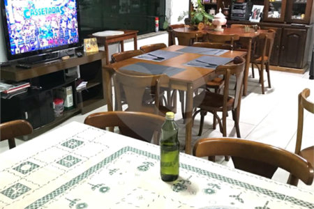 Casa à venda com 3 quartos, sendo 2 suítes,  em Vila Oliveira, Mogi das Cruzes, SP
