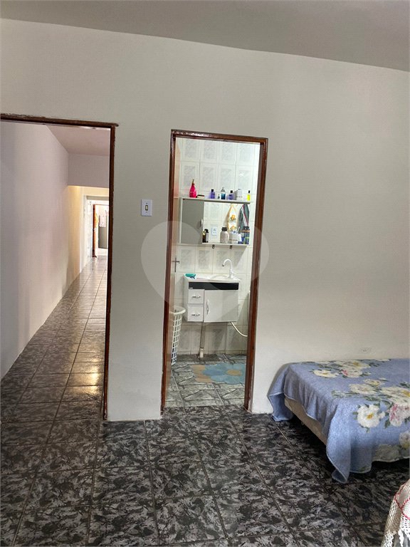 Casa à venda com 2 quartos, sendo 1 suíte, no Centro, Araçoiaba da Serra, SP