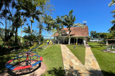 Chácara à venda com 3 quartos, sendo 1 suíte, em Chácaras Copaco, Arujá, SP