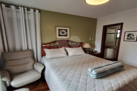 Apartamento à venda com 3 quartos, sendo 1 suíte, em Santana, São Paulo, SP