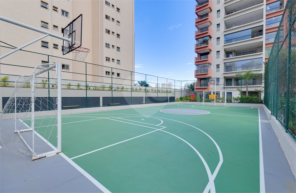 Apartamento à venda com 3 quartos, sendo 1 suíte, em Jardim Marajoara, São Paulo, SP