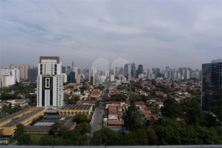 Apartamento à venda com 1 suíte em Cidade Monções, São Paulo, SP