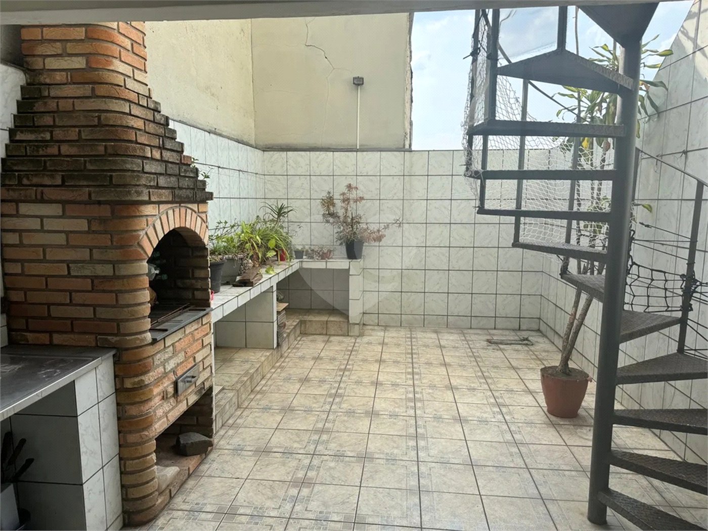Sobrado à venda com 3 quartos, sendo 1 suíte, em Parque Edu Chaves, São Paulo, SP