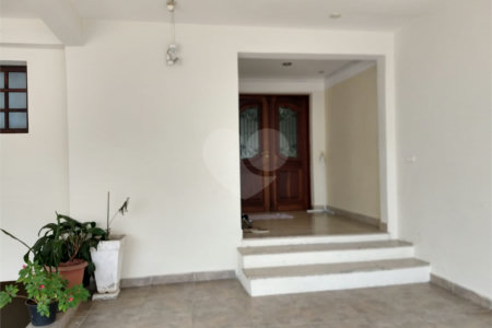 Sobrado à venda com 3 quartos, sendo 1 suíte, em Tucuruvi, São Paulo, SP