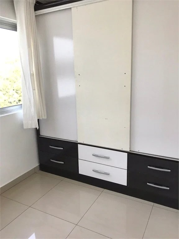 Apartamento à venda com 3 quartos em Jardim Olympia, São Paulo, SP