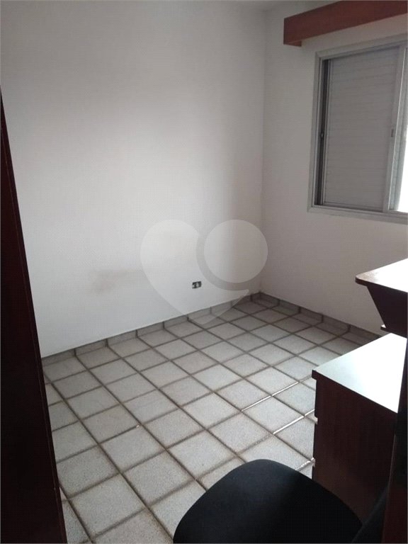 Apartamento à venda com 3 quartos, sendo 1 suíte, em Campo Grande, São Paulo, SP