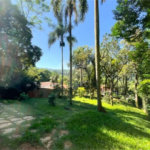 Sobrado à venda com 4 suítes em Serra da Cantareira, Mairiporã, SP