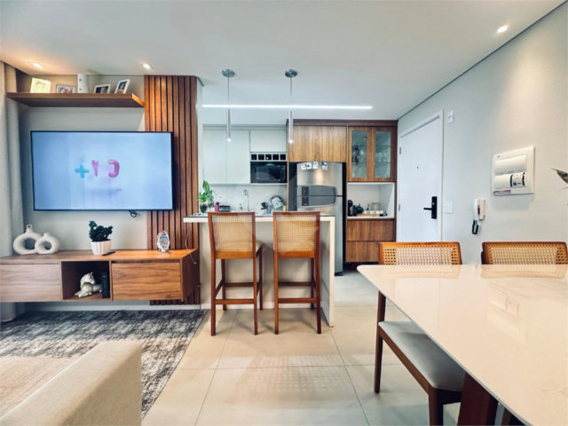 Apartamento à venda com 2 quartos, sendo 1 suíte,  em Santo Amaro, São Paulo, SP