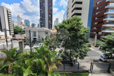 Apartamento à venda com 2 quartos, sendo 1 suíte,  em Vila Mariana, São Paulo, SP