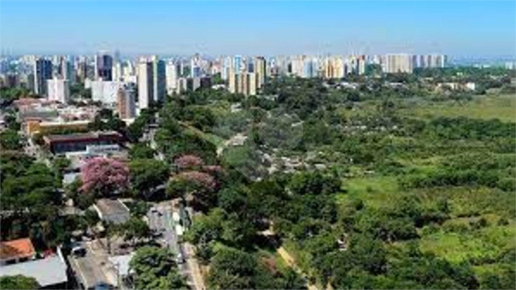 Casa à venda com 3 quartos em Jardim Santa Júlia, São José dos Campos, SP