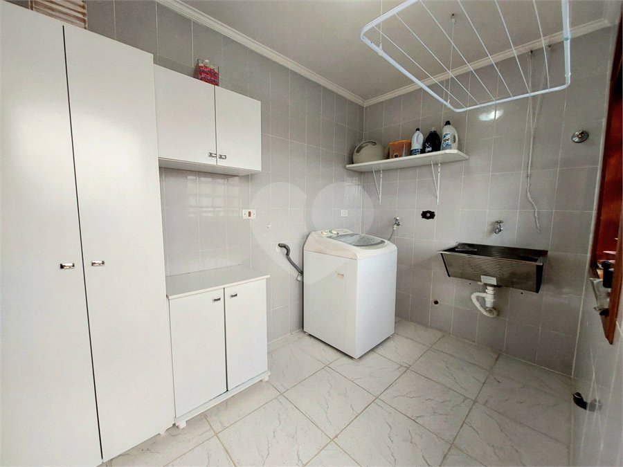 Casa à venda com 3 suítes em Vila Pereira Barreto, São Paulo, SP