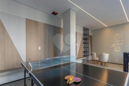Apartamento à venda com 4 quartos, sendo 3 suítes,  no Centro, Diadema, SP