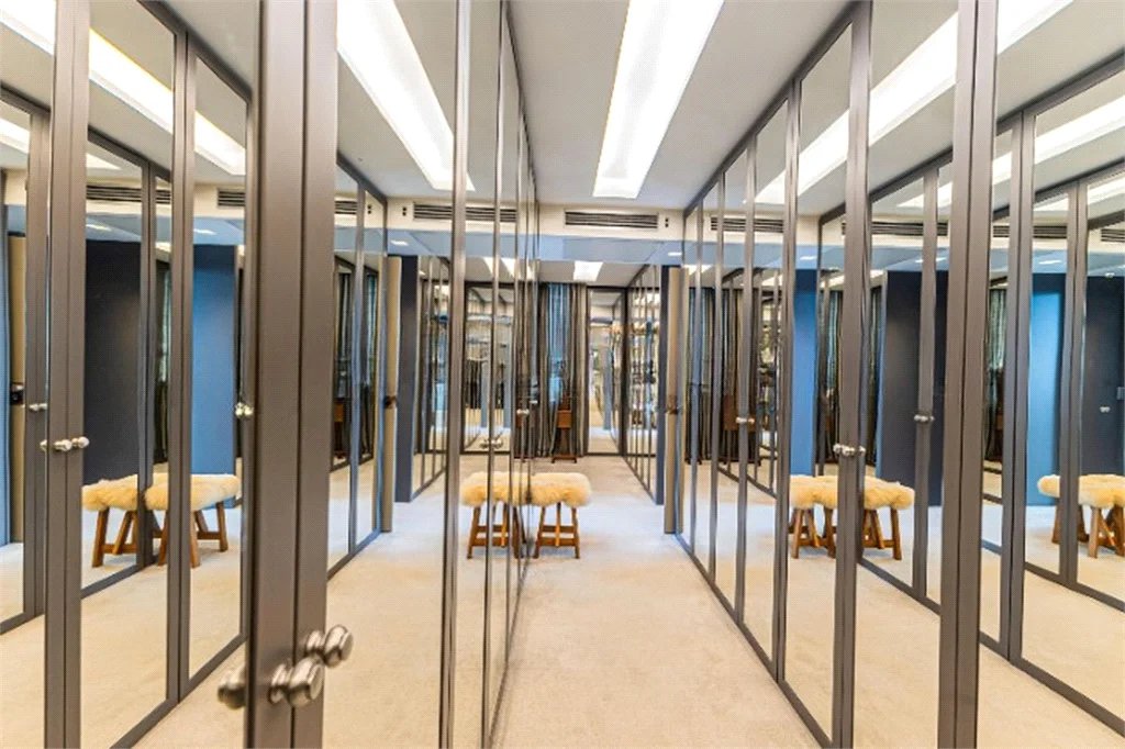Apartamento à venda com 3 suítes em Vila Suzana, São Paulo, SP