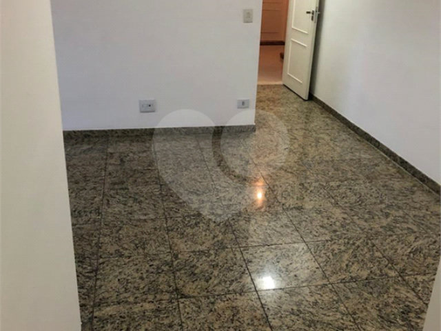 Apartamento à venda com 2 quartos, sendo 1 suíte,  em Santana, São Paulo, SP