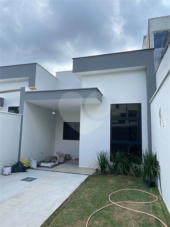 Casa à venda com 2 quartos, sendo 1 suíte, em Campo Grande, Rio de Janeiro, RJ