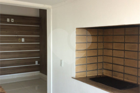 Apartamento à venda com 3 suítes em Vila Suzana, São Paulo, SP