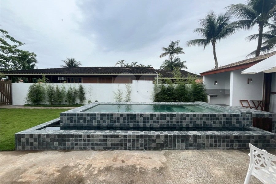 Casa à venda com 4 suítes em Morada da Praia, Bertioga, SP