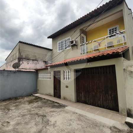 Casa à venda com 3 quartos, sendo 1 suíte, em Inhoaíba, Rio de Janeiro, RJ