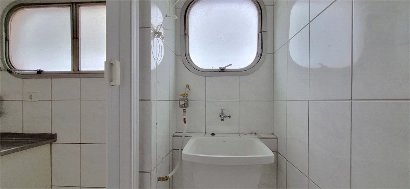 Apartamento à venda com 1 suíte em Vila Alexandria, São Paulo, SP