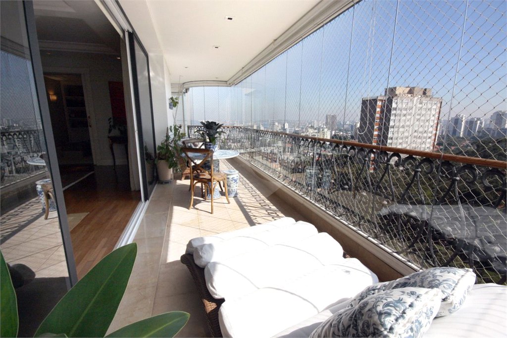 Apartamento à venda com 3 suítes em Alto da Boa Vista, São Paulo, SP