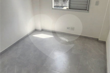 Apartamento com 42m², 2 quartos, 1 garagem, à venda em Itaquera