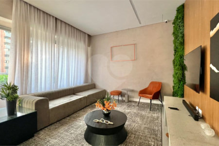 Apartamento à venda com 2 quartos em Moema, São Paulo, SP
