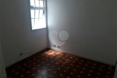 Sobrado à venda com 3 quartos em Jardim Franca, São Paulo, SP