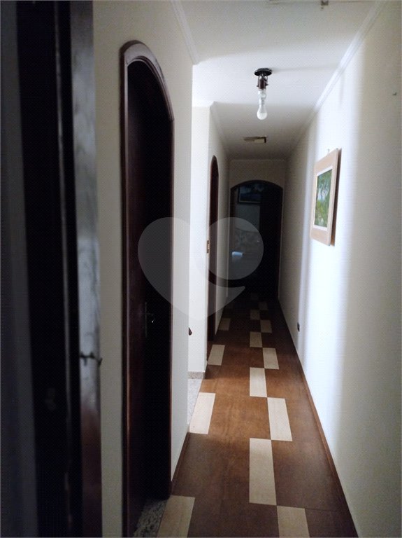 Sobrado à venda com 3 quartos, sendo 1 suíte, em Tremembé, São Paulo, SP