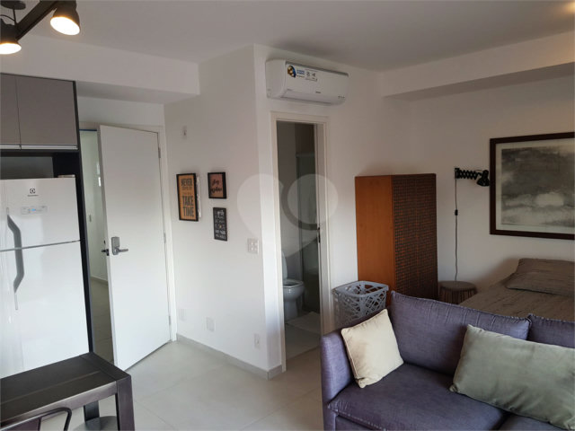 Apartamento à venda com 1 quarto em Brooklin, São Paulo, SP