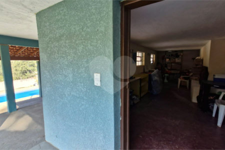 Chácara à venda com 3 quartos, sendo 1 suíte, em Jardim Estância Brasil, Atibaia, SP