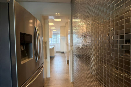 Apartamento à venda ou para alugar com 3 suítes em Perdizes, São Paulo, SP