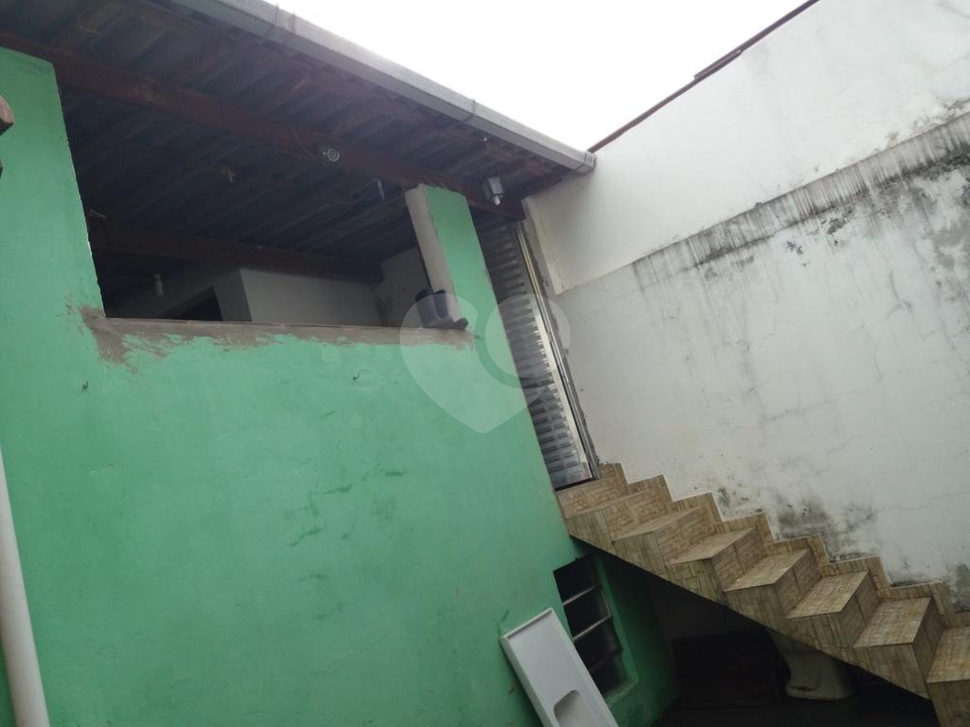 Sobrado à venda com 3 quartos, sendo 1 suíte, em Jardim Maria Duarte, São Paulo, SP
