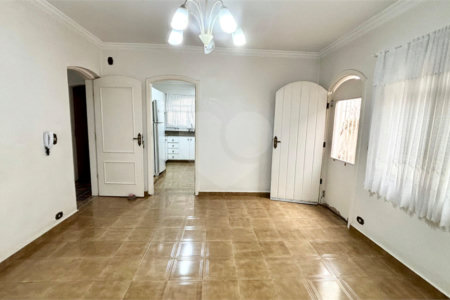 Casa à venda com 5 quartos, sendo 2 suítes, em Vila Formosa, São Paulo, SP