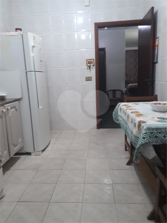 Sobrado à venda com 3 quartos, sendo 1 suíte,  em Vila Nivi, São Paulo, SP