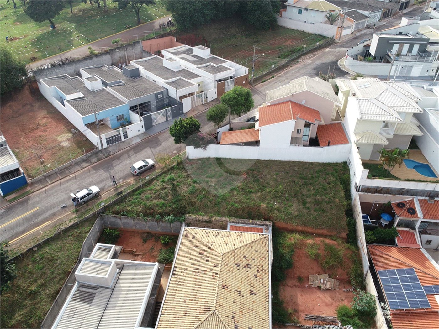 Terreno à venda no condomínio Loteamento Horto Santo Antonio, Jundiaí - SP