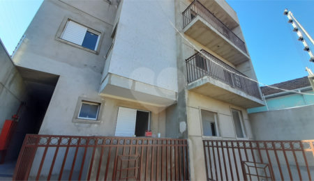 Casa à venda com 2 quartos no condomínio Residencial Luta, São Paulo - SP