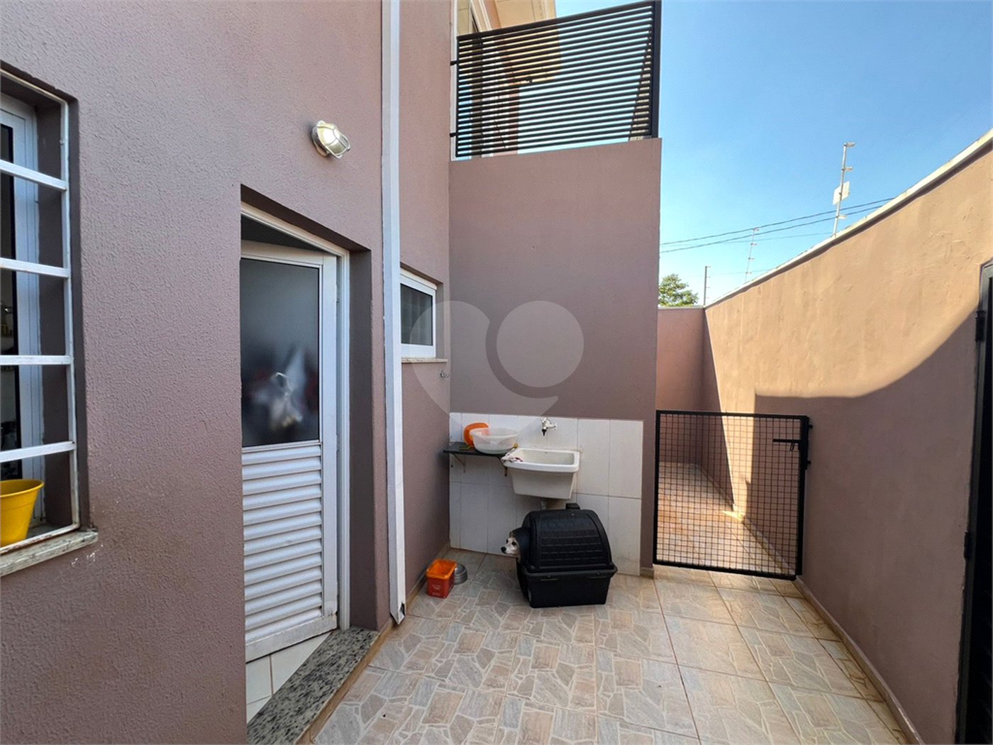 Casa à venda com 2 quartos, sendo 1 suíte,  em Estância Conceição, Itapetininga, SP