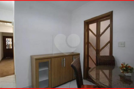 Sobrado à venda com 2 quartos em Santa Teresinha, São Paulo, SP