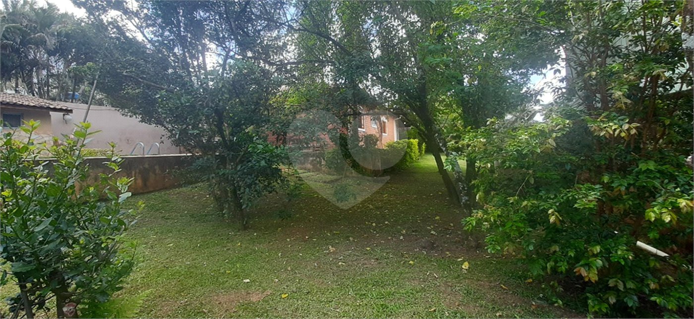 Casa à venda com 3 quartos, sendo 2 suítes, em São Vicente, Mairiporã, SP