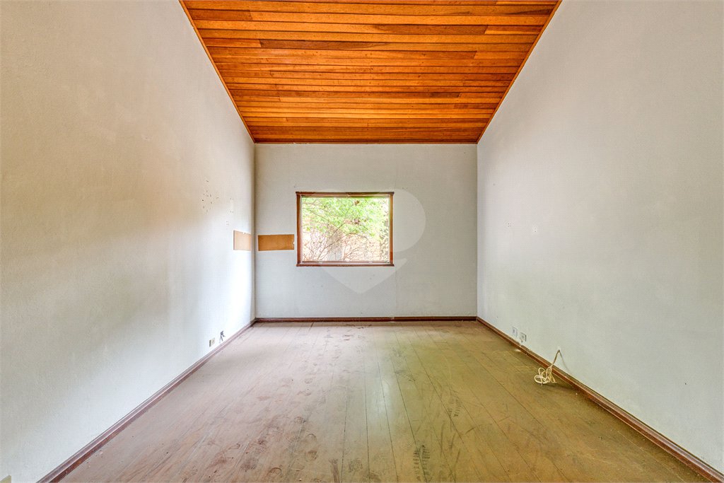 Casa Térrea à venda com 4 quartos, sendo 1 suíte, em Brooklin, São Paulo, SP
