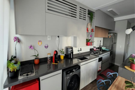 Apartamento à venda com 2 suítes em Vila Dom Pedro I, São Paulo, SP