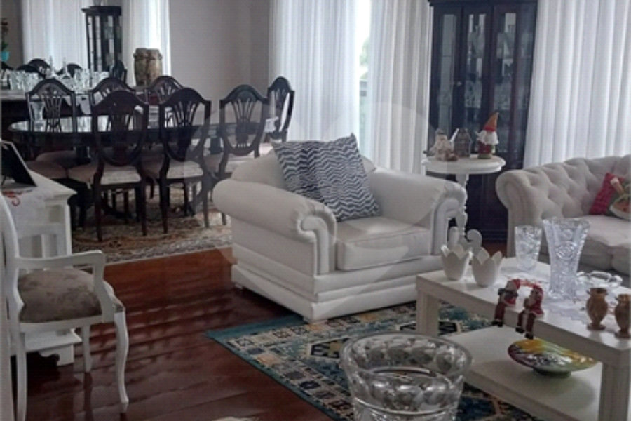 Apartamento à venda com 3 suítes em Santana, São Paulo, SP
