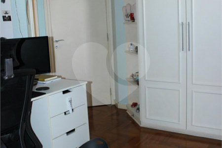 Apartamento à venda com 4 quartos, sendo 3 suítes,  em Vila Suzana, São Paulo, SP