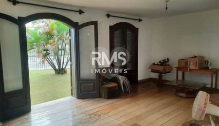 Casa à venda com 2 quartos, sendo 1 suíte,  no Centro, Itu, SP